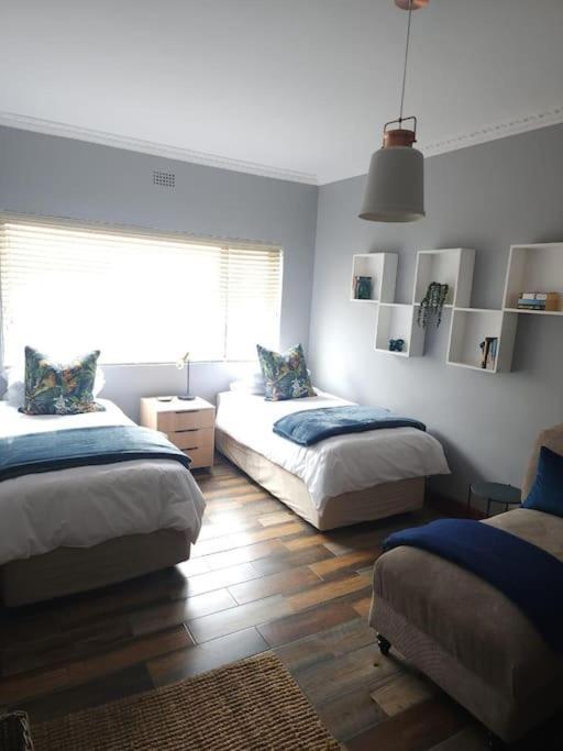 Cape Town, Sea Point, Beautiful 2 Bedroom Apartment @Tucked Away ภายนอก รูปภาพ